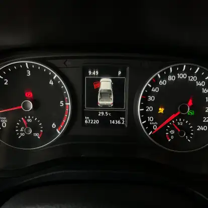 VOLKSWAGEN-AMAROK-2023