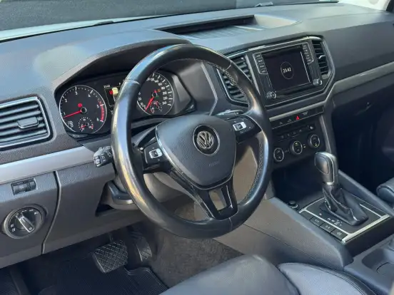 VOLKSWAGEN-AMAROK-3.0 V6 TDI DIESEL HIGHLINE CD 4MOTION AUTOMÁTICO VOLKSWAGEN-AMAROK-2018