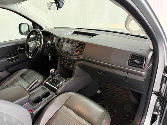 VOLKSWAGEN-AMAROK-3.0 V6 TDI DIESEL COMFORTLINE CD 4MOTION AUTOMÁTICO VOLKSWAGEN-AMAROK-2022