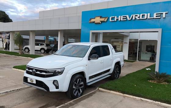 VOLKSWAGEN AMAROK 3.0 V6 TDI DIESEL EXTREME CD 4MOTION AUTOMÁTICO