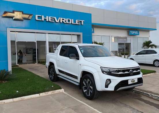 VOLKSWAGEN-AMAROK-2024