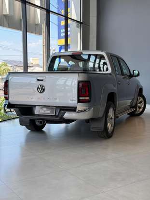 VOLKSWAGEN-AMAROK-3.0 V6 TDI DIESEL HIGHLINE CD 4MOTION AUTOMÁTICO VOLKSWAGEN-AMAROK-2024