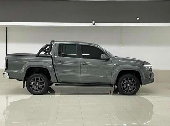 VOLKSWAGEN-AMAROK-3.0 V6 TDI DIESEL HIGHLINE CD 4MOTION AUTOMÁTICO VOLKSWAGEN-AMAROK-2025