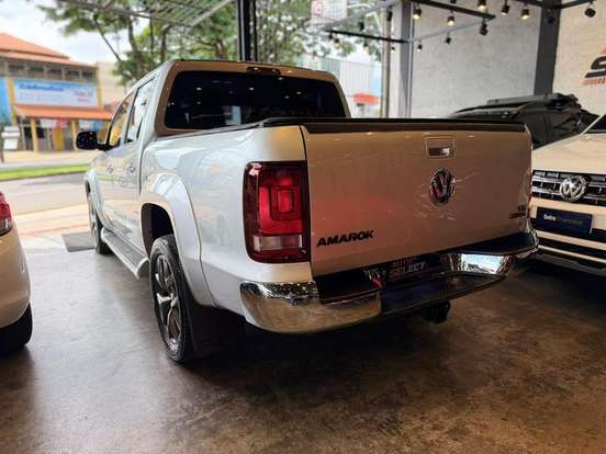 VOLKSWAGEN-AMAROK-2018