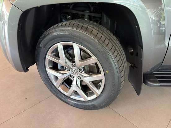 VOLKSWAGEN-AMAROK-2023
