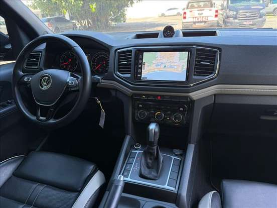 VOLKSWAGEN-AMAROK-2024