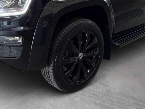 VOLKSWAGEN-AMAROK-2023