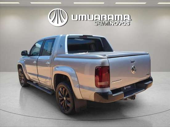 VOLKSWAGEN-AMAROK-2022