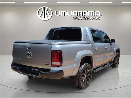 VOLKSWAGEN-AMAROK-2022