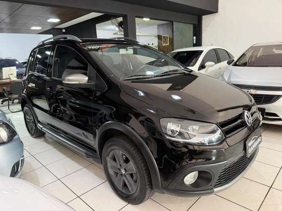 VOLKSWAGEN-CROSSFOX-1.6 MI FLEX 8V 4P MANUAL VOLKSWAGEN-CROSSFOX-2011