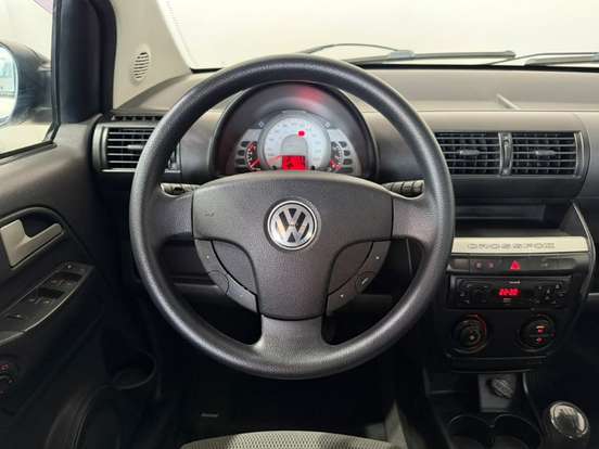 VOLKSWAGEN-CROSSFOX-2009