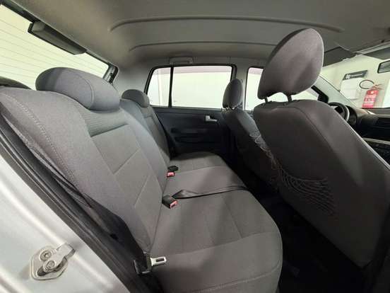 VOLKSWAGEN-CROSSFOX-1.6 MI FLEX 8V 4P MANUAL VOLKSWAGEN-CROSSFOX-2009