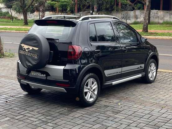 VOLKSWAGEN-CROSSFOX-1.6 MI FLEX 8V 4P MANUAL VOLKSWAGEN-CROSSFOX-2010