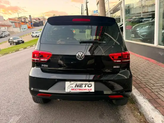 VOLKSWAGEN-FOX-1.6 MI ROCK IN RIO 8V FLEX 4P MANUAL VOLKSWAGEN-FOX-2015
