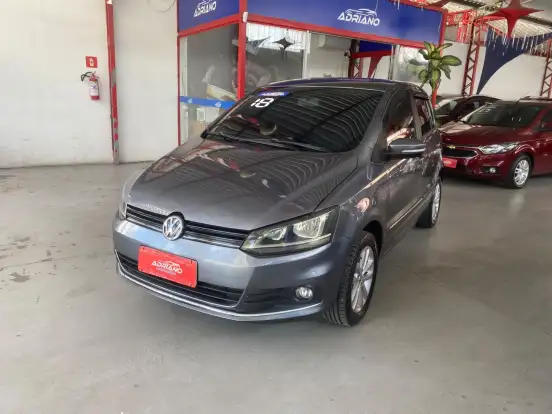 VOLKSWAGEN-FOX-2017