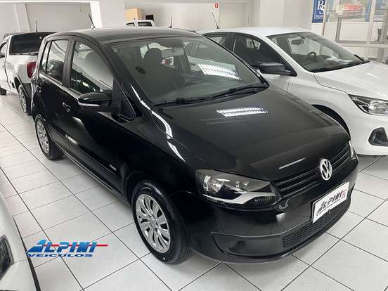 VOLKSWAGEN-FOX-1.0 MI 8V FLEX 4P MANUAL VOLKSWAGEN-FOX-2012