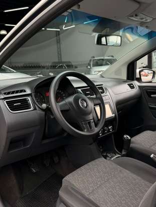 VOLKSWAGEN-FOX-1.0 MI 8V FLEX 4P MANUAL VOLKSWAGEN-FOX-2013