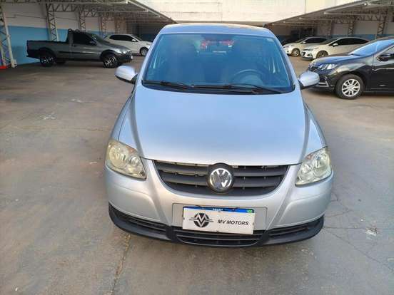 VOLKSWAGEN-FOX-2009