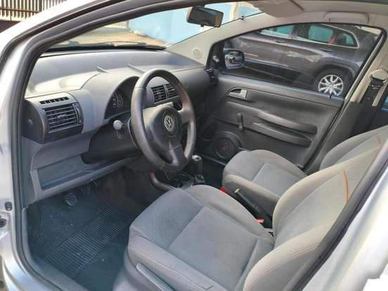 VOLKSWAGEN-FOX-2009