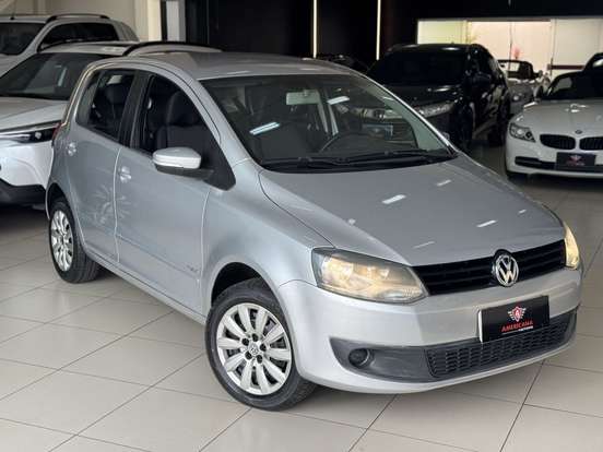 VOLKSWAGEN-FOX-1.6 MI 8V FLEX 4P MANUAL VOLKSWAGEN-FOX-2014
