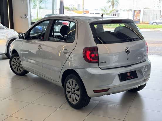 VOLKSWAGEN-FOX-1.6 MI 8V FLEX 4P MANUAL VOLKSWAGEN-FOX-2014