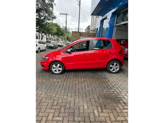 VOLKSWAGEN-FOX-2016