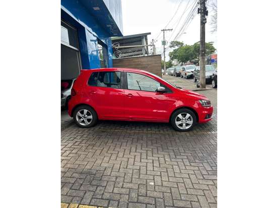 VOLKSWAGEN-FOX-2016