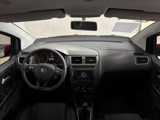 VOLKSWAGEN-FOX-1.6 MSI TOTAL FLEX CONNECT 4P MANUAL VOLKSWAGEN-FOX-2020