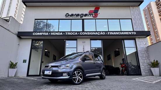 VOLKSWAGEN-FOX-2021