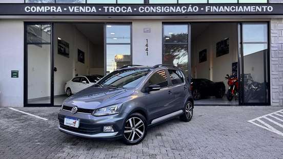 VOLKSWAGEN-FOX-2021