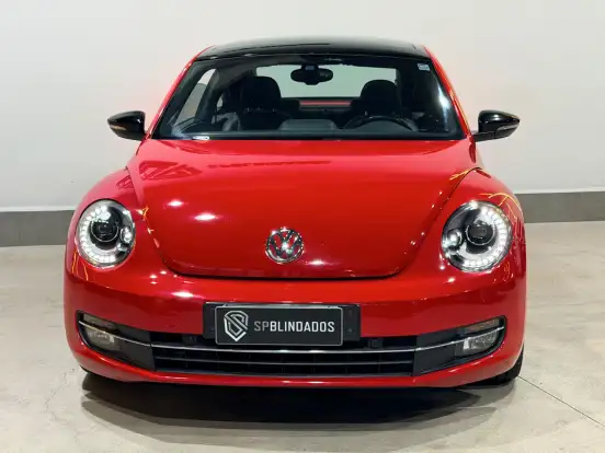 VOLKSWAGEN-FUSCA-2014