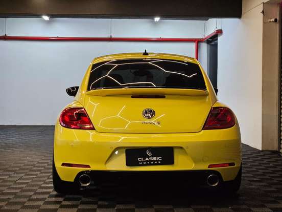 VOLKSWAGEN-FUSCA-2.0 TSI 16V GASOLINA 2P AUTOMÁTICO VOLKSWAGEN-FUSCA-2012