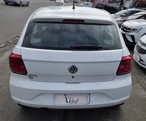 VOLKSWAGEN-GOL-2022