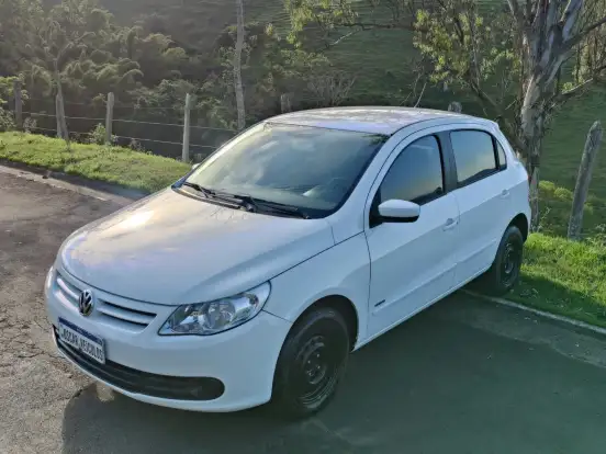 VOLKSWAGEN-GOL-1.0 MI 8V FLEX 4P MANUAL G.V VOLKSWAGEN-GOL-2011