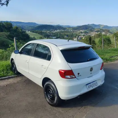 VOLKSWAGEN-GOL-1.0 MI 8V FLEX 4P MANUAL G.V VOLKSWAGEN-GOL-2011