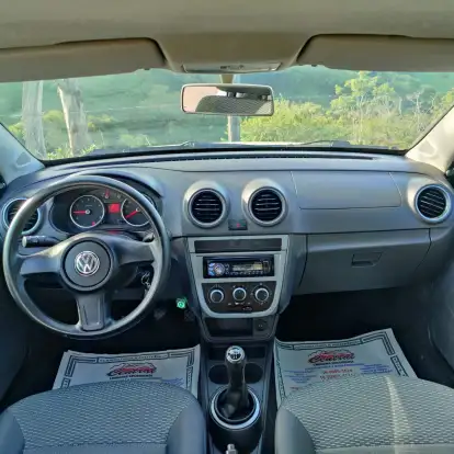 VOLKSWAGEN-GOL-2011
