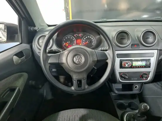 VOLKSWAGEN-GOL-2014