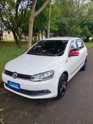 VOLKSWAGEN-GOL-2016