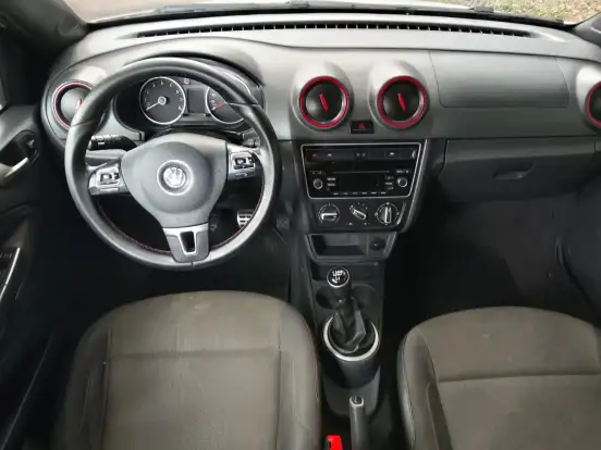 VOLKSWAGEN-GOL-1.0 MI ROCK IN RIO 8V FLEX 4P MANUAL VOLKSWAGEN-GOL-2016