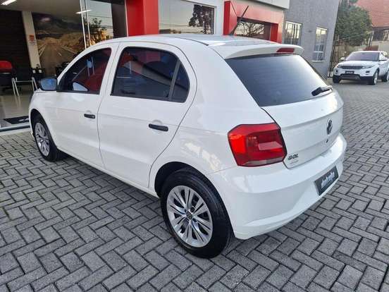VOLKSWAGEN-GOL-2022