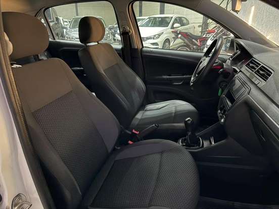 VOLKSWAGEN-GOL-2022