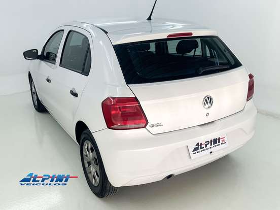 VOLKSWAGEN-GOL-2022