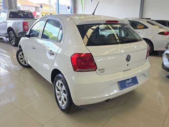 VOLKSWAGEN-GOL-1.0 12V MPI TOTALFLEX 4P MANUAL VOLKSWAGEN-GOL-2022