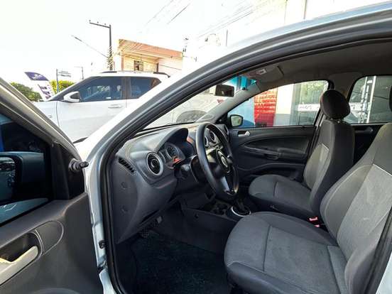 VOLKSWAGEN-GOL-1.0 MI 8V FLEX 4P MANUAL G.IV VOLKSWAGEN-GOL-2012