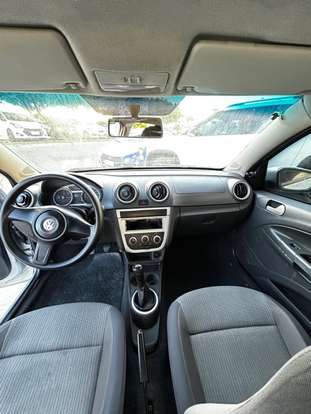 VOLKSWAGEN-GOL-2012
