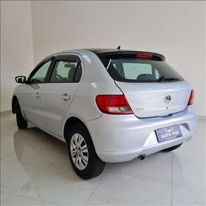 VOLKSWAGEN-GOL-2010