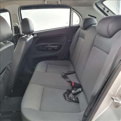 VOLKSWAGEN-GOL-1.0 MI 8V FLEX 4P MANUAL G.V VOLKSWAGEN-GOL-2010