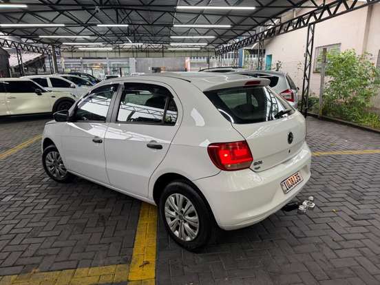 VOLKSWAGEN-GOL-1.0 MI 8V FLEX 4P MANUAL G.VI VOLKSWAGEN-GOL-2013