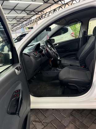 VOLKSWAGEN-GOL-1.0 MI 8V FLEX 4P MANUAL G.VI VOLKSWAGEN-GOL-2013