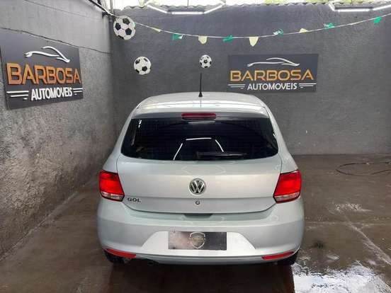 VOLKSWAGEN-GOL-2015